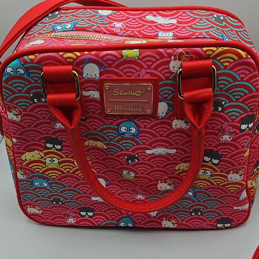 Sanrio/loungefly X Hello Kitty Shoulder/xbody Purse festival, comicon
